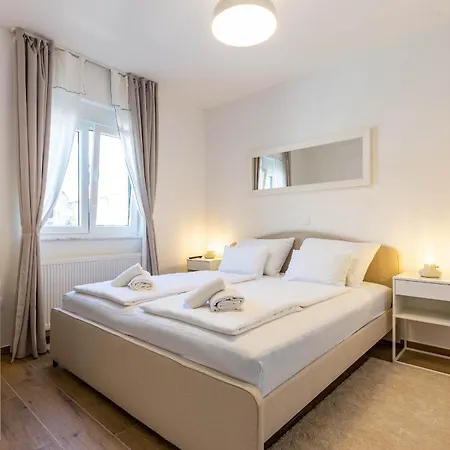 Apartament Lpl Luxury *