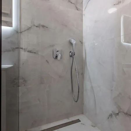 Apartament Lpl Luxury *