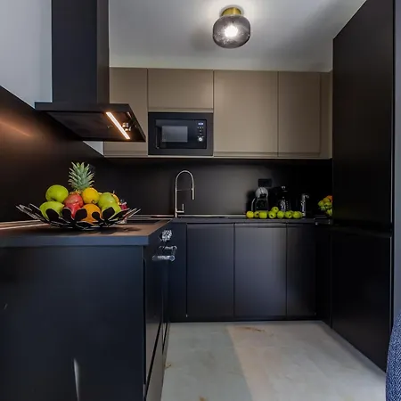 Lpl Luxury * زادار