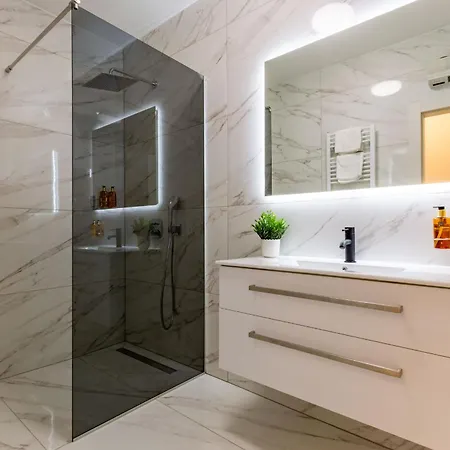 Lpl Luxury Apartment Zadar
