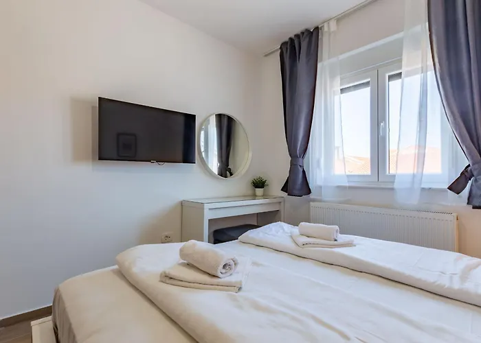 Apartman Lpl Luxury Zára