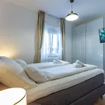 Lpl Luxury *