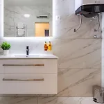 Lpl Luxury * Zadar