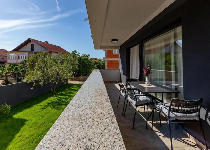 Lpl Luxury Apartment *